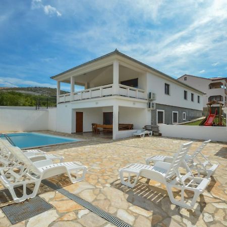 Holiday Home Velebit Rovanjska Buitenkant foto
